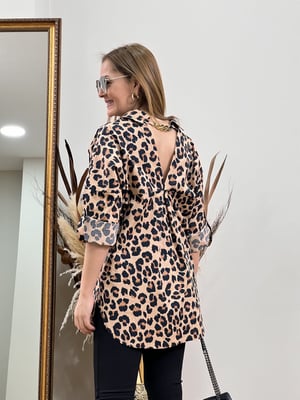 Leopar Arka Zincir Detay Gömlek