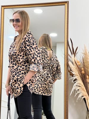 Leopar Arka Zincir Detay Gömlek