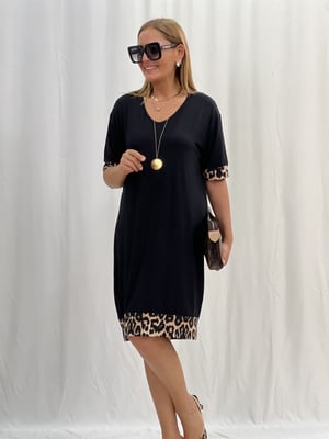 Leopar Detaylı Siyah Salaş Elbise