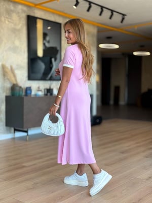 Pembe Kol Ve Yaka Biyeli Modal Elbise
