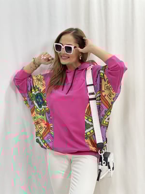 Pembe Yarasa Kol Baskılı Sweatshirt