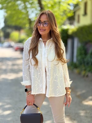 Premium İşlemeli Garnili Bej Gömlek