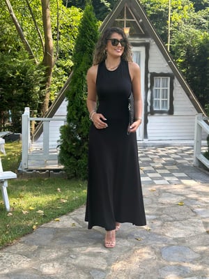 Sırtı Çapraz Detay Siyah Maxi Elbise