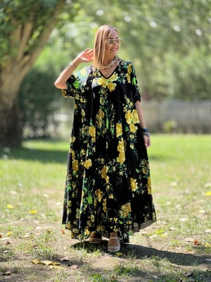 Siyah Çiçek Desenli Oversize Maxi Elbise