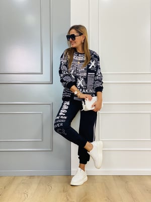Siyah Gazete Baskılı Sweatshirt