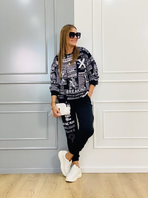 Siyah Gazete Baskılı Sweatshirt
