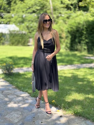 Siyah İp Askılı Degaje Astarlı Elbise