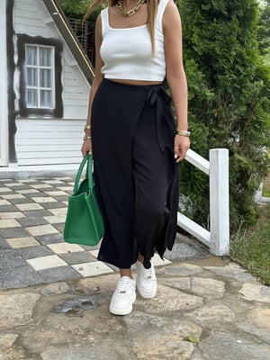 Siyah Kapaklı Pantolon Etek