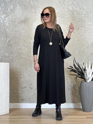 Siyah Oversize Uzun Elbise