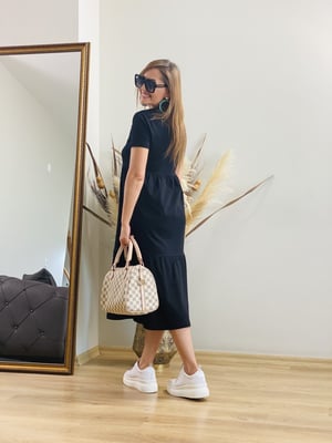 Siyah Volanlı Basic Elbise
