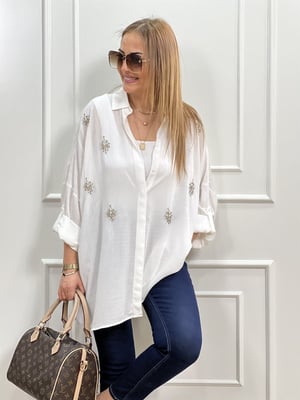 Taş İşlemeli Beyaz Oversize Gömlek