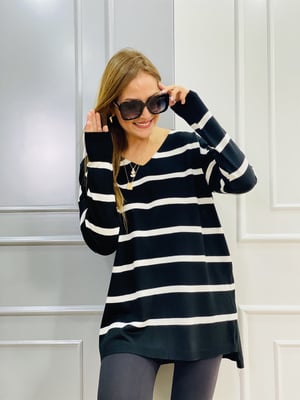 V Yaka Siyah Çizgili Oversize Triko