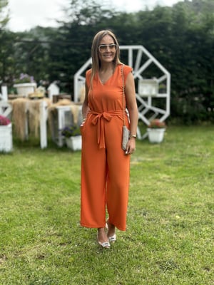 V Yaka Vatkalı Kuşaklı Turuncu Tulum