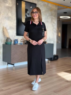 Yaka Ribanalı Çift Yırtmaçlı Siyah Modal Elbise