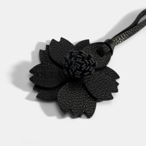 DP-4897 AW25 KADIN ÇİÇEK CHARM