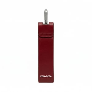 No Excuses KeinxDesa Kırmızı Deri Anahtarlık