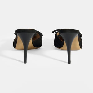 Siyah Kadın Fiyonk Detaylı Süet Topuklu Abiye Ayakkabı