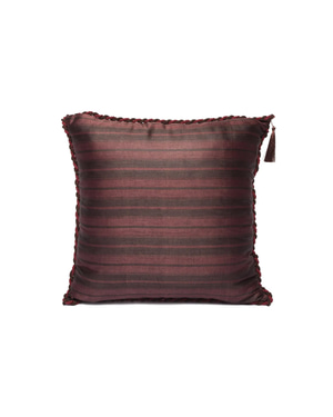 Kutnu Pillow