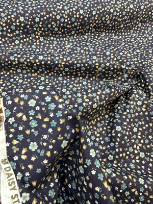 Çıtır Çiçek D103 Desenli Poplin Lacivert