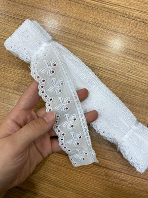 3 Numaralı Fiyonk Desen İnce Fisto Top Beyaz