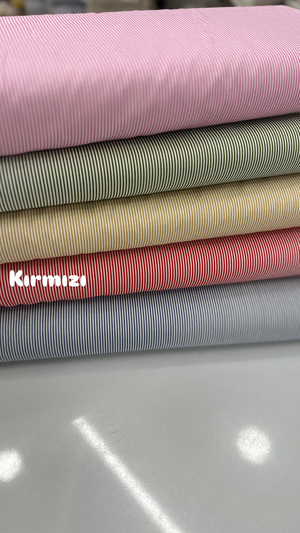 İnce Çizgili Desen Poplin Kumaş Kırmızı