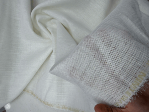 Kırık Beyaz Simli Etuval Linen Kumaş