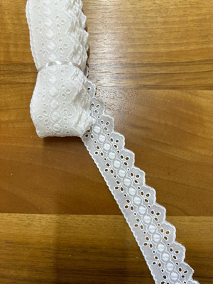 7 Numaralı Gonca Desen Fisto Güpür Top Krem