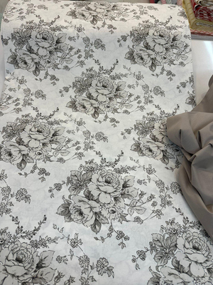 Zemin Bej Floral Desenli Akfil D2500 Beyaz