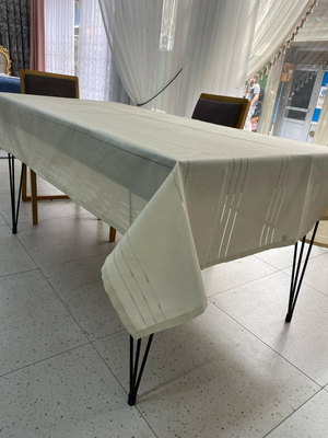 Linea Ajur Detaylı Keten Masa Örtüsü Vanilya