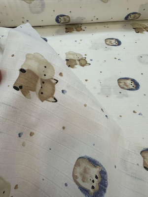 Bej Mavi Tilki Tavşan Ve Kirpi Desenli Müslin Bezi D122