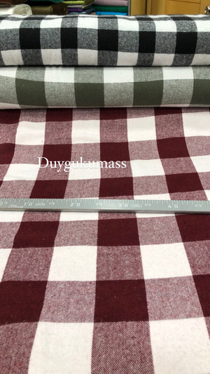 Bordo Beyaz Kareli İnce Kaşe Kumaş