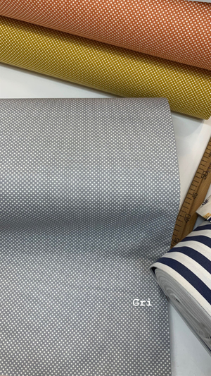 Gri Mini Puanlı Poplin (240 Cm Enli)