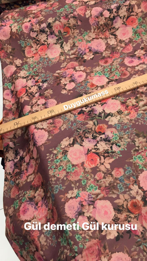 Gül Kurusu Rengi Gül Demeti Desen Fitilli Kadife Kumaş