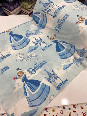 Mavi Elsa Prenses Desenli Pazen Kumaş