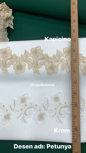 Petunya Desen Fransız Güpürü (Metre ile)