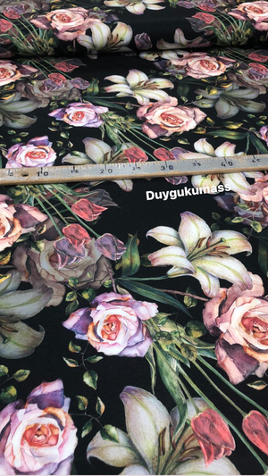 Siyah Zemin Büyük Çiçekler Desen Dijital Kumaş