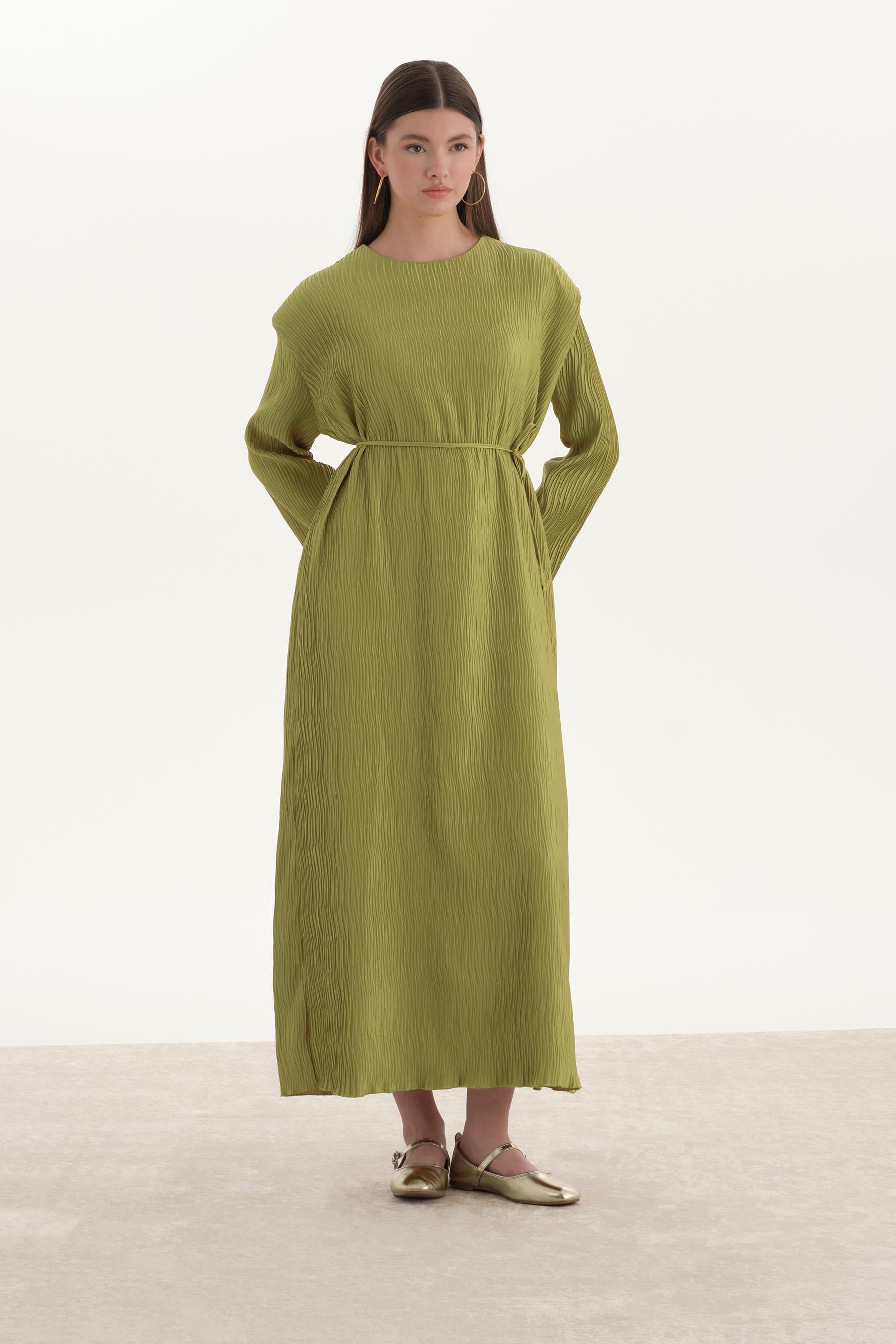Dokulu Saten Elbise Olive