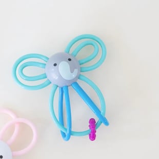 Manhattan Toy Zoo Winkels Diş Kaşıyıcı - Fil