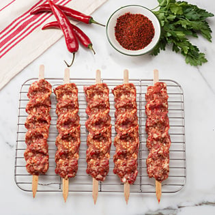  Acılı Kuzu Kebap