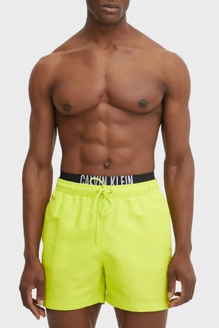Calvin Klein Calvin Klein Erkek Beli İp Bağlamalı ve Lastikli Hızlı Kuruyan Normal Kesim Sarı Şort KM0KM01093-LRF
