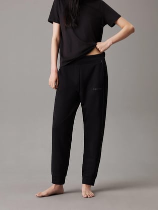 Calvin Klein Calvin Kleın Kadın Lastikli Paça Regular Fit Normal Paça Siyah Eşofman Altı 000QS7262E-UB1