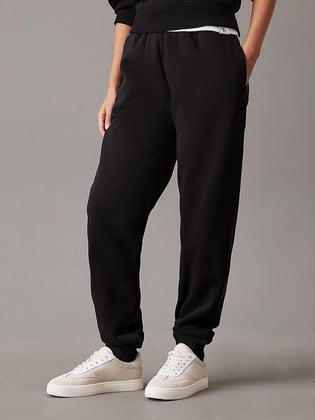 Calvin Klein Calvin Kleın Kadın Pamuklu Lastikli Paça Regular Fit Siyah Eşofman Altı J20J224841-BEH