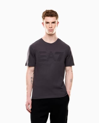 Ea7 Ea7 Erkek %100 Pamuklu Göğüste Büyük EA7 Logolu Yuvarlak Yaka Kısa Kollu Lacivert T-Shirt 7M000149 AF14772-U8115