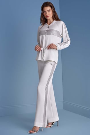 Guitar Guıtar Kadın İspanyol Paça Şerit Detaylı Beyaz Pantolon 25031-JOGGING PANT-11