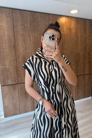 Marka muadili zebra elbise