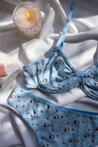 Kitty Koleksiyonu – Pamuklu Dantel Detaylı Bralet & Külot Seti 