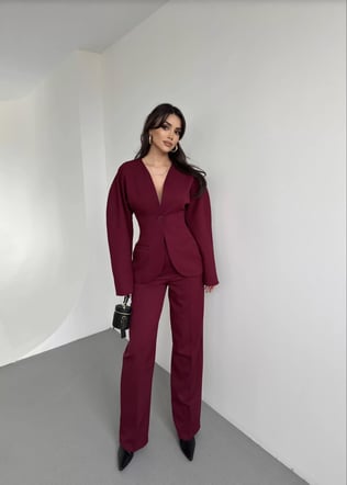Bel Oturtmalı Blazer Takım