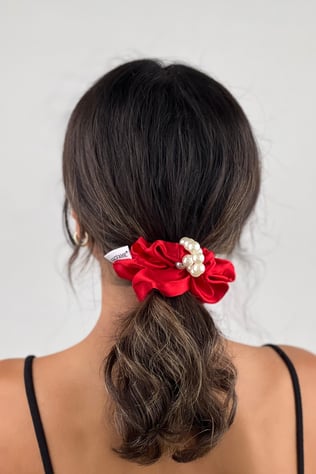 İncili Scrunchie Lastik Toka Kırmızı
