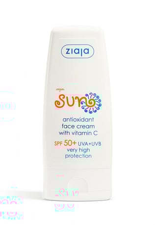 Ziaja - SUN C vitamini antioksidan yüz kremi SPF 50+