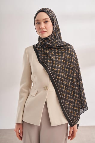 Armanda Desenli Vual Şal Siyah Rengi